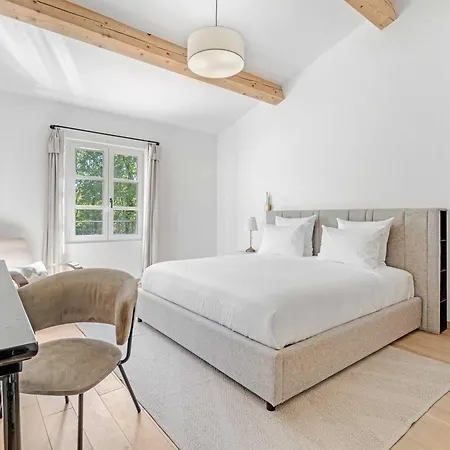 Exceptional Villa- Ac- 5br-10p- Baie Des Canebiers 别墅